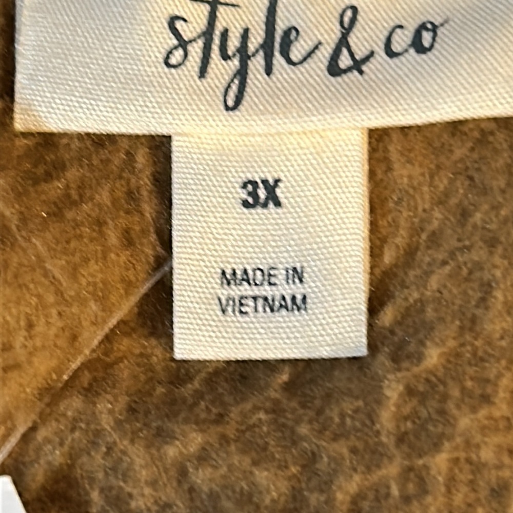 NWT Style &Co top - Picture 7 of 11